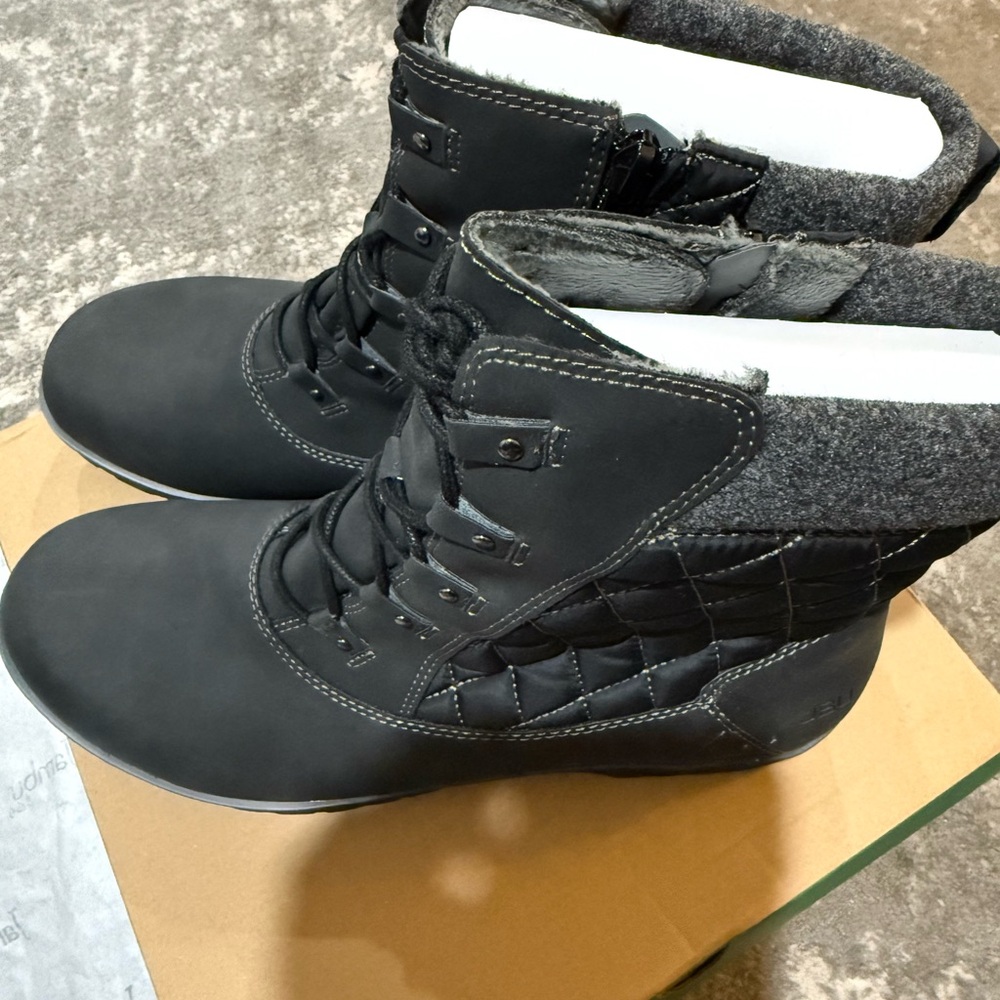 JBU by Jambu Summit Waterproof Boots Black Women’s Size 12M